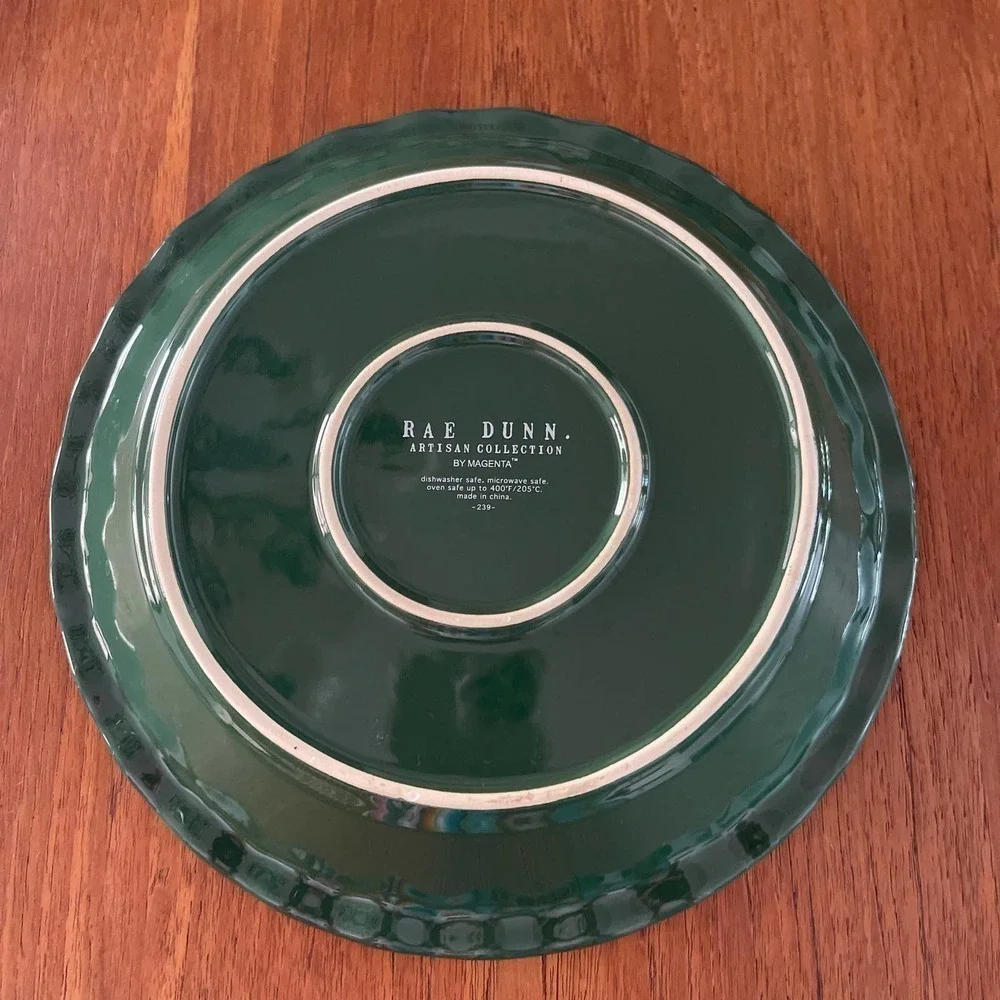 RAE DUNN ARTISAN COLLECTION JINGLE BELLS PIE PLATE
